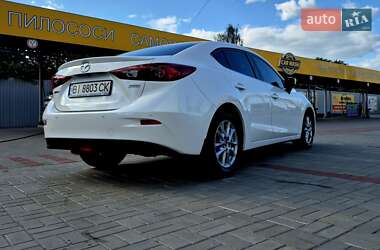 Седан Mazda 3 2017 в 