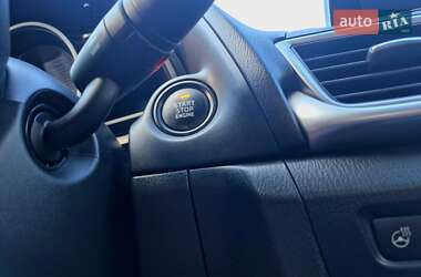 Седан Mazda 3 2017 в 
