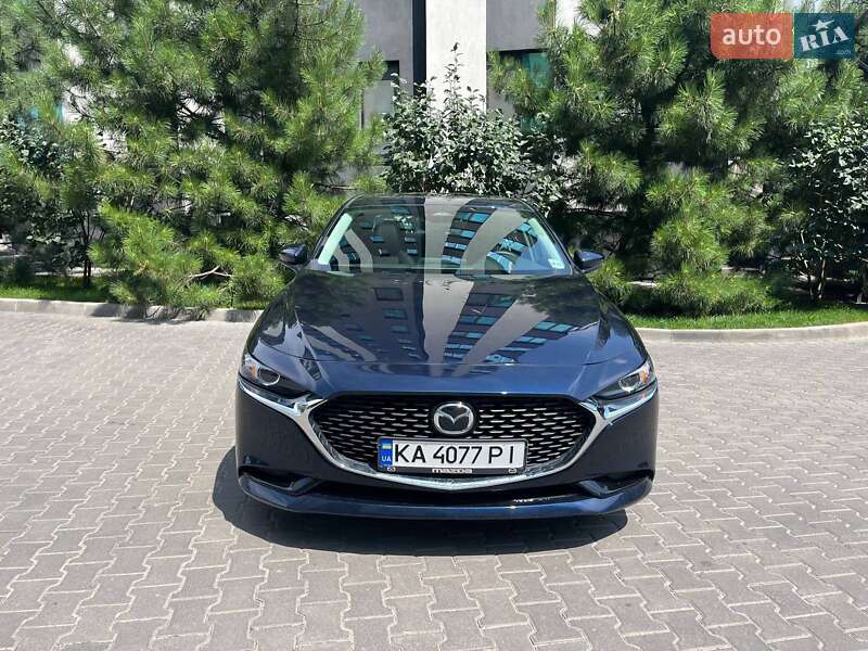 Седан Mazda 3 2024 в Києві