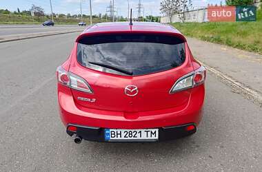 Хэтчбек Mazda 3 2011 в 