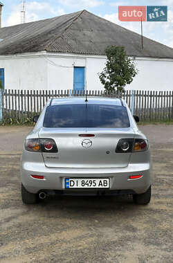 Седан Mazda 3 2005 в 
