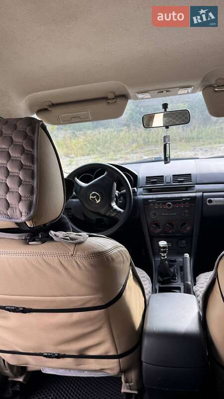 Седан Mazda 3 2004 в Львове