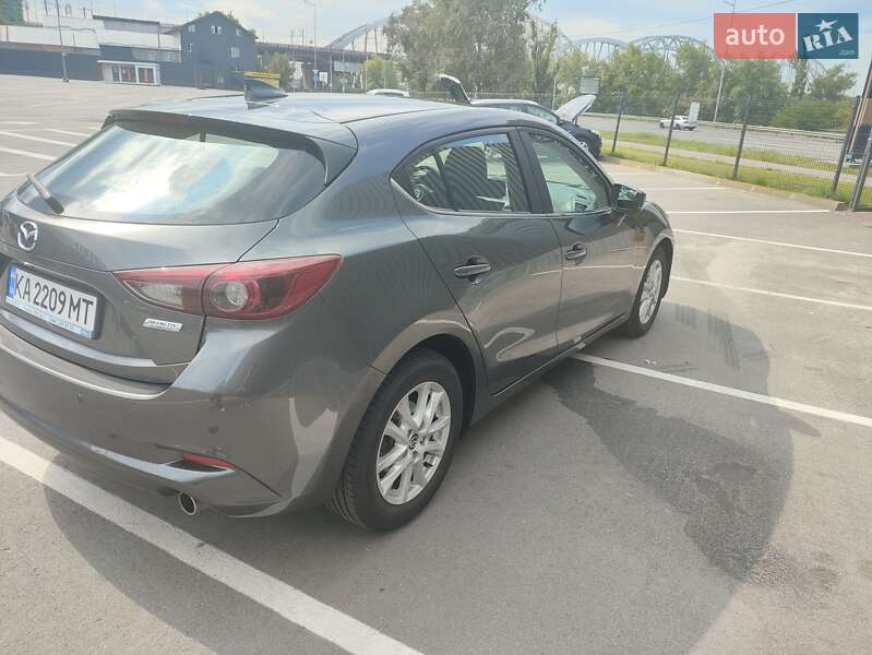 Хетчбек Mazda 3 2018 в Києві