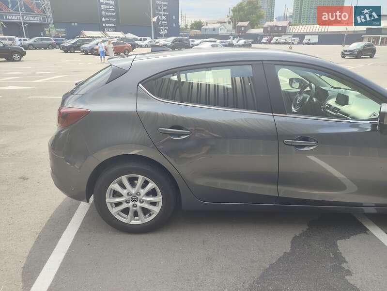 Хетчбек Mazda 3 2018 в Києві