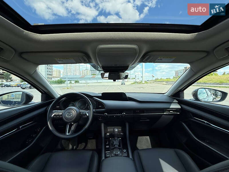 Седан Mazda 3 2024 в Киеве