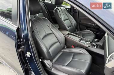 Седан Mazda 3 2018 в 