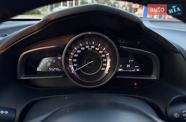 Седан Mazda 3 2015 в 