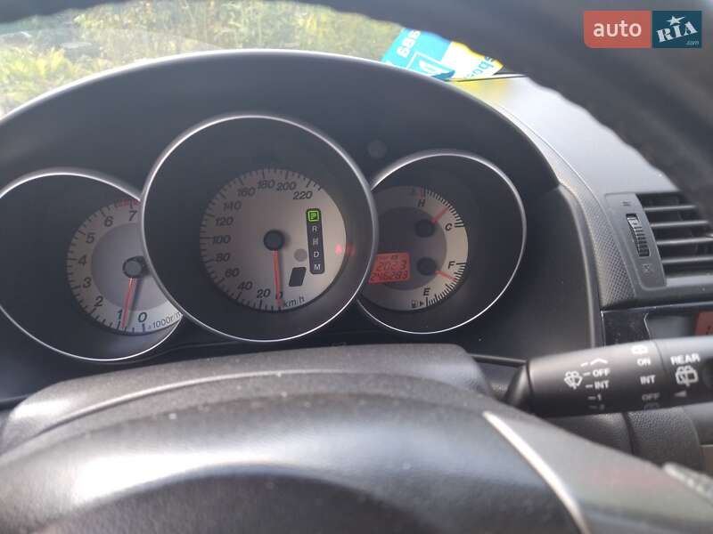 Хетчбек Mazda 3 2007 в Чернігові