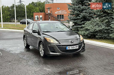 Седан Mazda 3 2009 в Дніпрі