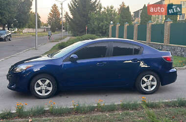 Седан Mazda 3 2012 в 