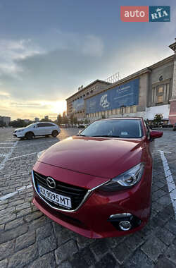 Седан Mazda 3 2015 в Харькове