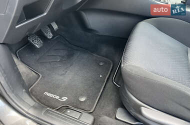 Хэтчбек Mazda 3 2009 в 