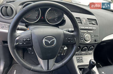 Хэтчбек Mazda 3 2009 в 