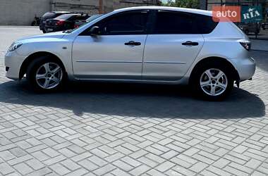 Хэтчбек Mazda 3 2006 в 