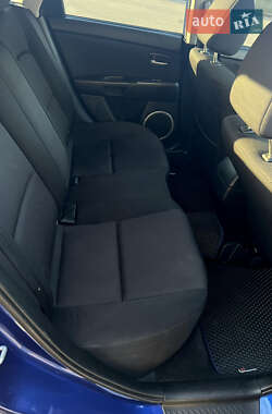 Хэтчбек Mazda 3 2007 в 
