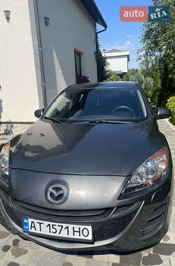 Седан Mazda 3 2010 в 