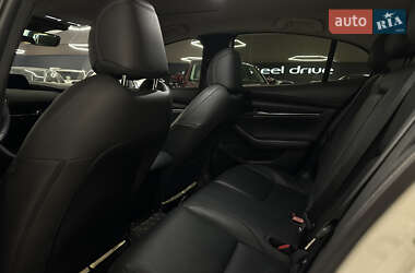 Седан Mazda 3 2021 в 