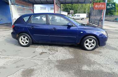 Хэтчбек Mazda 3 2004 в 