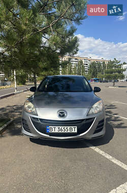 Седан Mazda 3 2010 в 