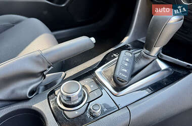 Седан Mazda 3 2015 в 