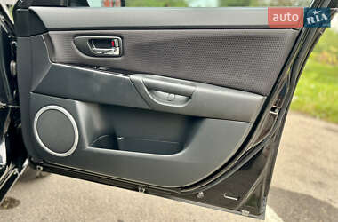 Хэтчбек Mazda 3 2008 в 