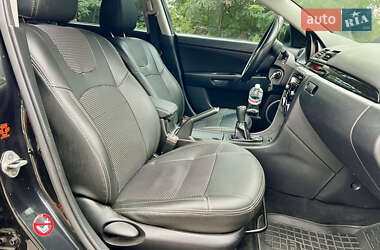 Хэтчбек Mazda 3 2008 в 