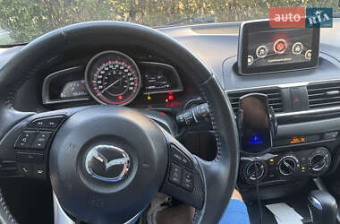 Хэтчбек Mazda 3 2014 в Каменском
