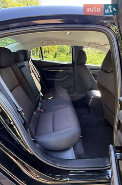 Седан Mazda 3 2019 в 