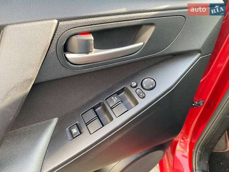 Седан Mazda 3 2011 в Львове фото 10 Седан Mazda 3 2011 в Львове