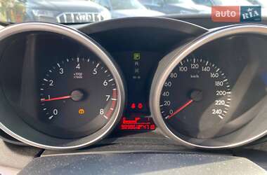 Седан Mazda 3 2011 в 