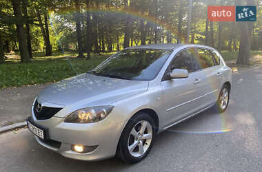 Хетчбек Mazda 3 2006 в Чернівцях