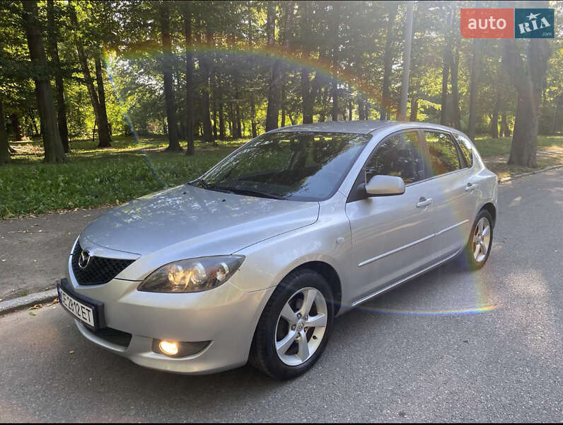 Хэтчбек Mazda 3 2006 в 