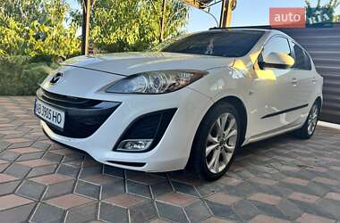 Хэтчбек Mazda 3 2011 в Виннице