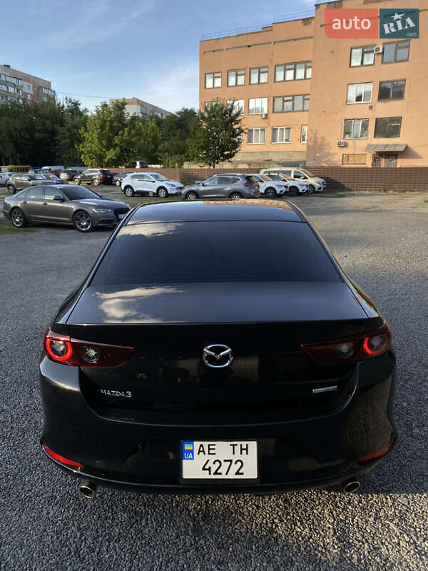Седан Mazda 3 2023 в Виннице