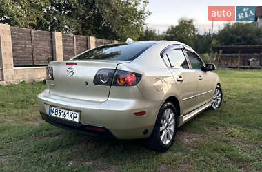 Седан Mazda 3 2006 в Могилев-Подольске