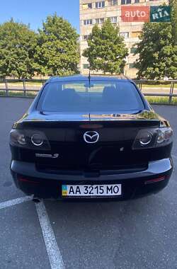 Седан Mazda 3 2007 в 
