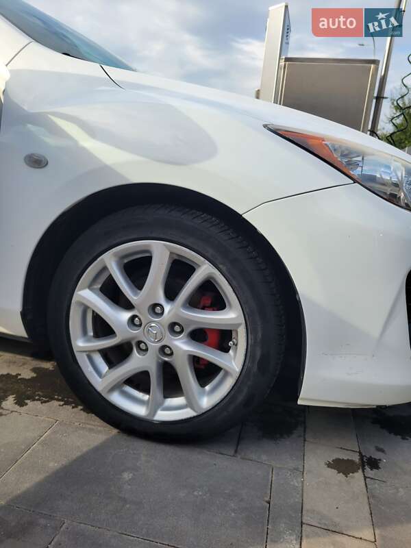 Хетчбек Mazda 3 2011 в Самборі