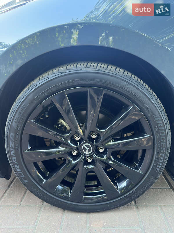 Седан Mazda 3 2022 в Черкассах