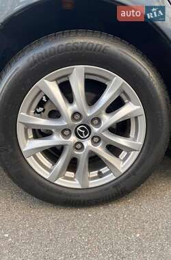 Седан Mazda 3 2015 в 