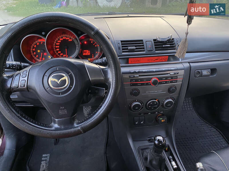 Седан Mazda 3 2006 в Богородчанах
