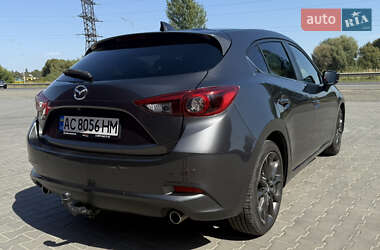 Хэтчбек Mazda 3 2017 в 