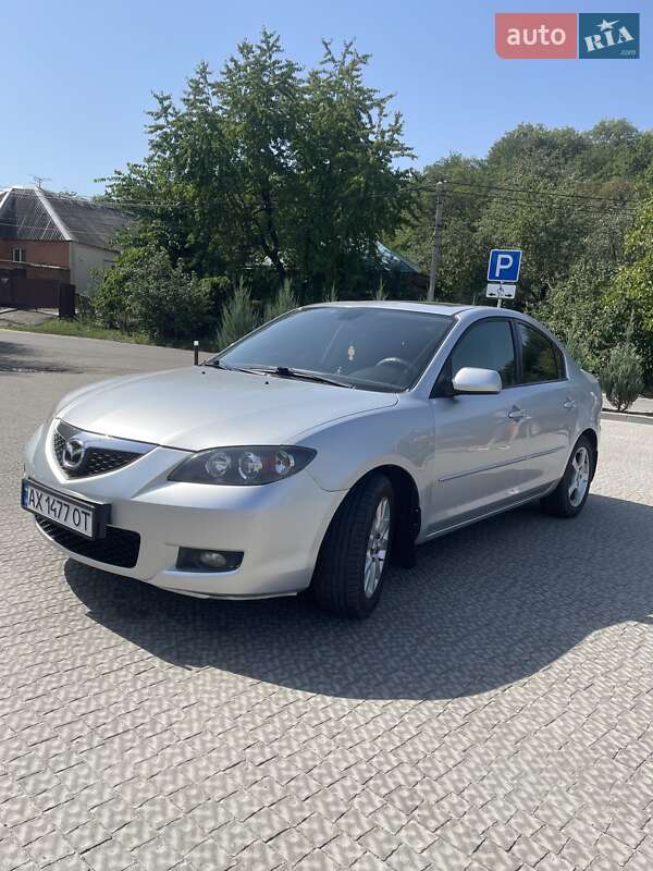 Седан Mazda 3 2008 в Полтаве