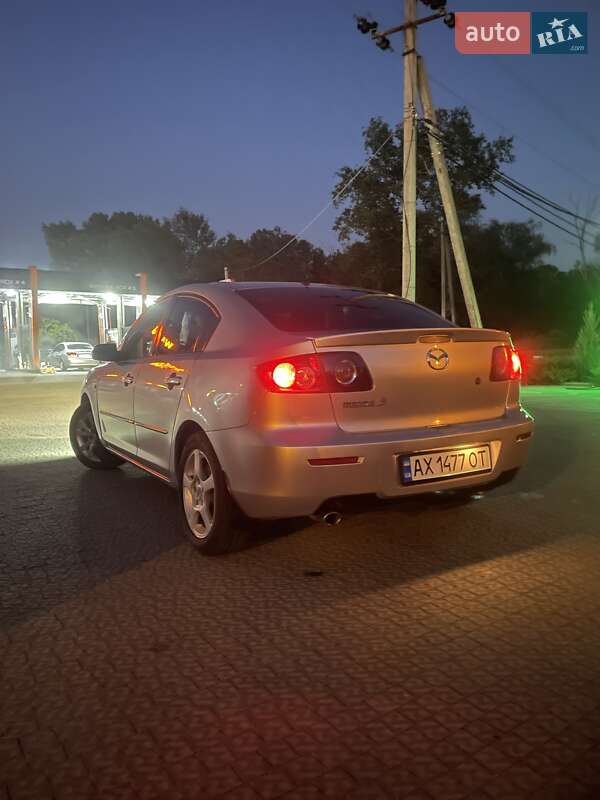 Седан Mazda 3 2008 в Полтаве