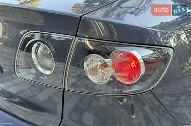 Седан Mazda 3 2006 в 