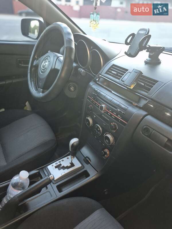 Седан Mazda 3 2007 в Виннице