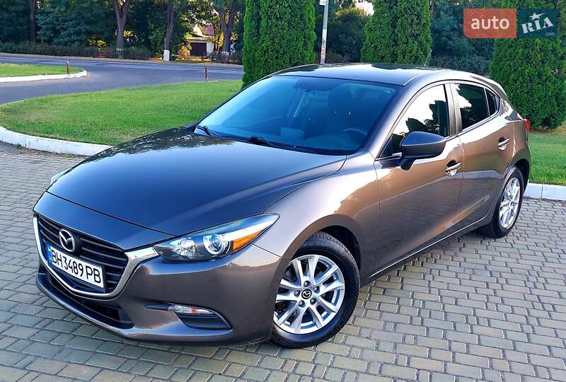 Mazda 3 2016