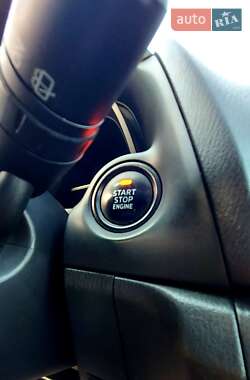 Хэтчбек Mazda 3 2016 в 