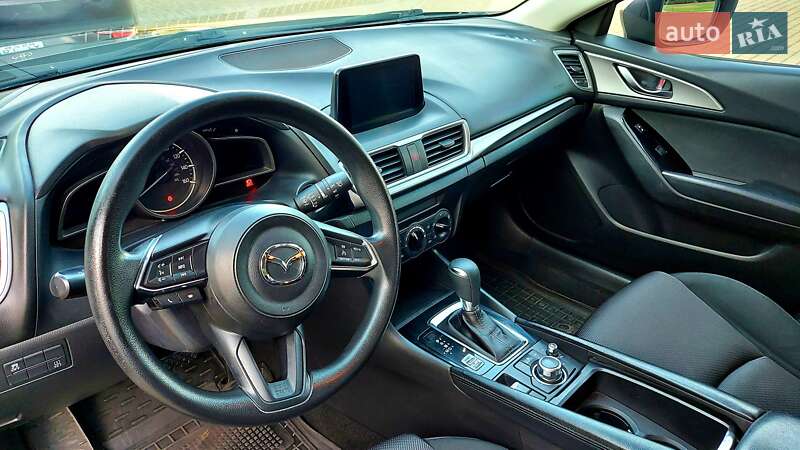 Хетчбек Mazda 3 2016 в Одесі