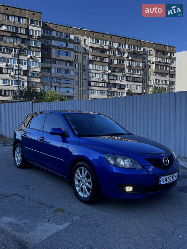 Хэтчбек Mazda 3 2007 в 