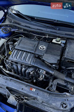Хэтчбек Mazda 3 2007 в 